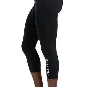 Peloton Essentials Cropped Leggings Black Size Small